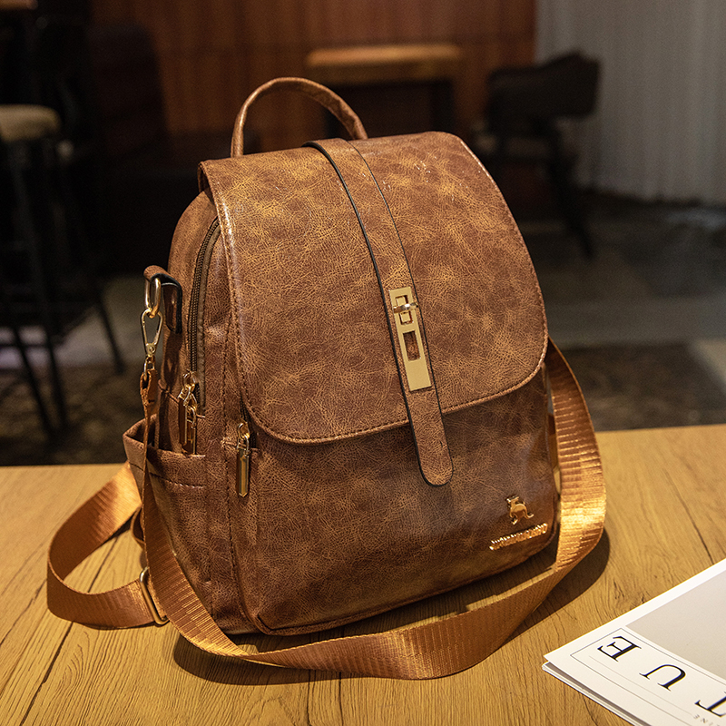 College Women Backpacks Design - đánh giá và giá Leather Backpack Vintage